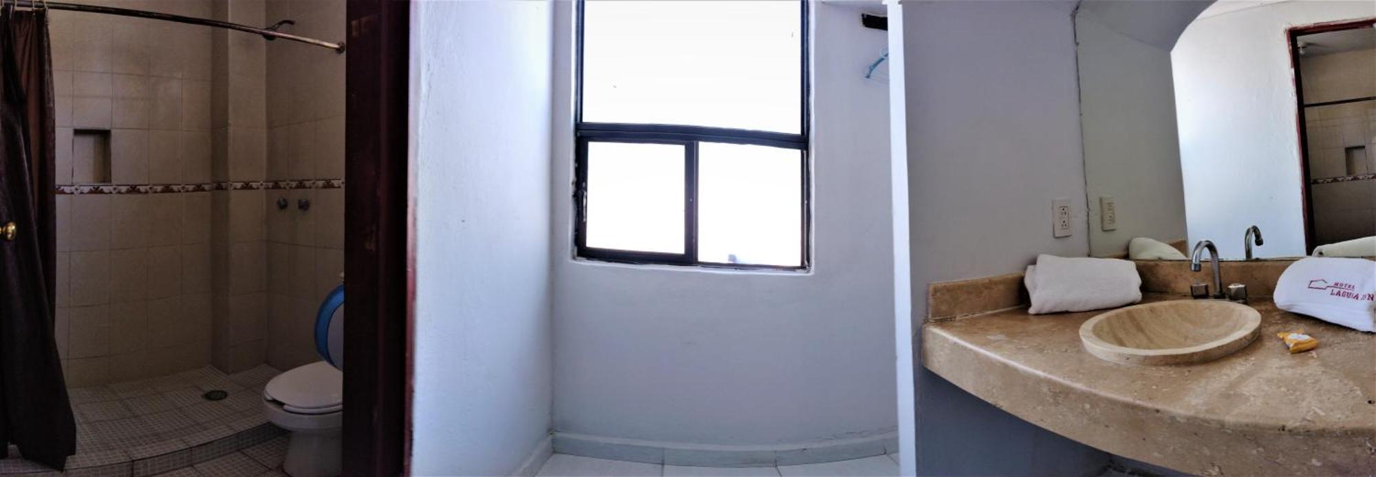 Laguna Inn Torreón المظهر الخارجي الصورة